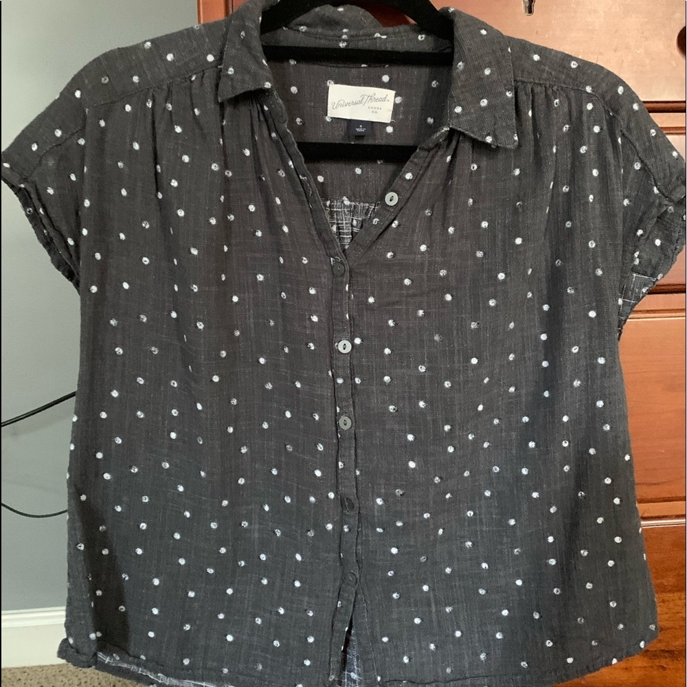 Universal Thread Linen Button Down - Picture 2 of 3